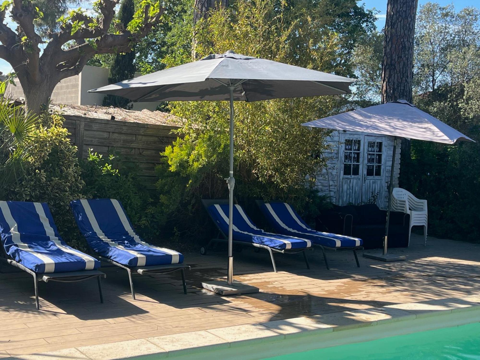 Chambre Seville - Mas Saint-Louis - Piscine Chauffee Aigues-Mortes Esterno foto